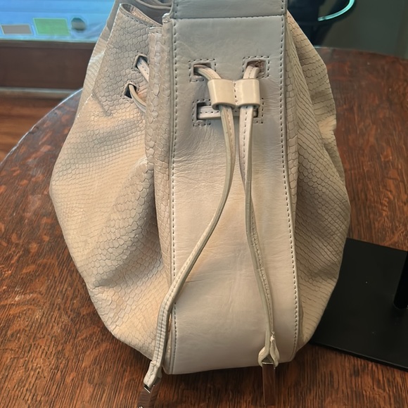 Halston Heritage Bucket Bag in Bone White Lizard Embossed Leather - Picture 5 of 13